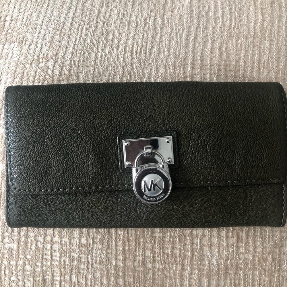 Michael Kors wallet